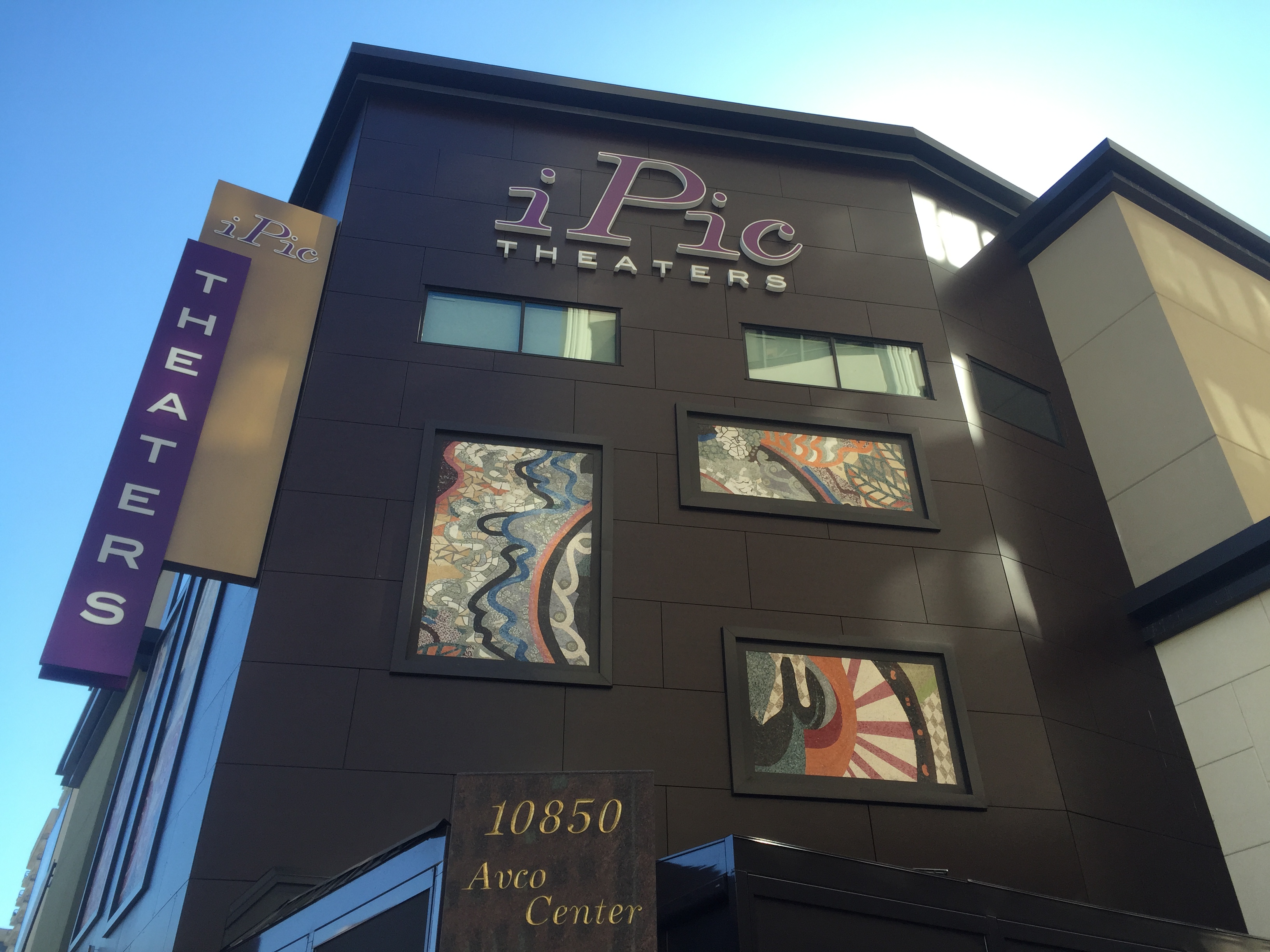 iPic Theaters